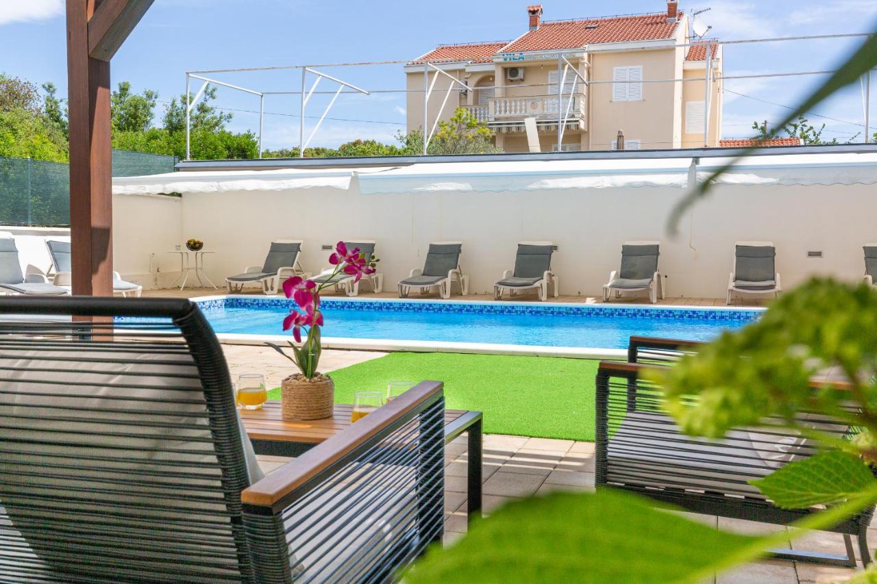 Villa Mirela Petrčane Dış mekan fotoğraf