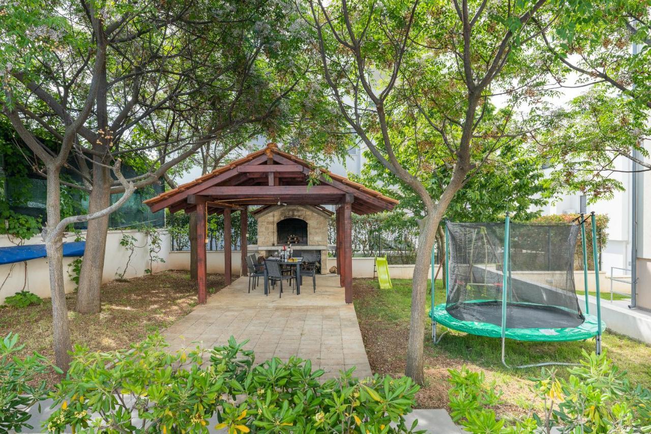 Villa Mirela Petrčane Dış mekan fotoğraf